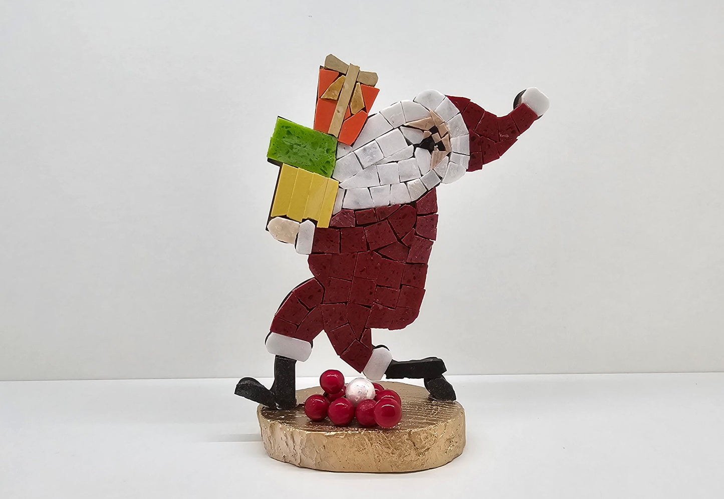 Mosaic Santa Delivering Gifts