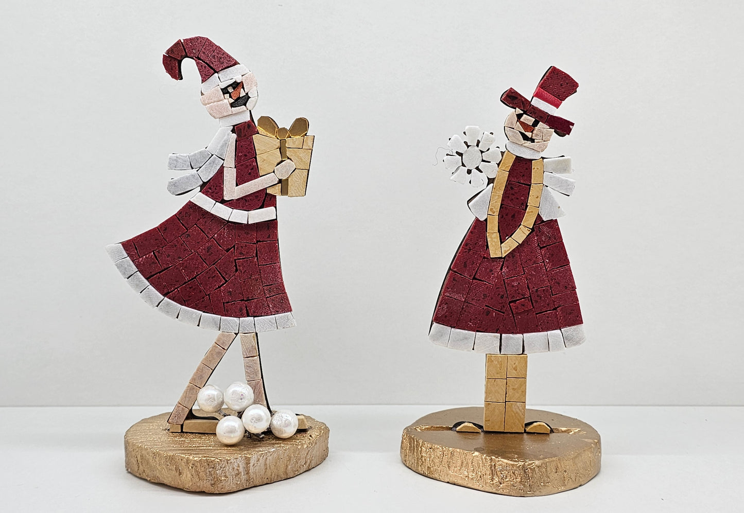 Mosaic Christmas figurines